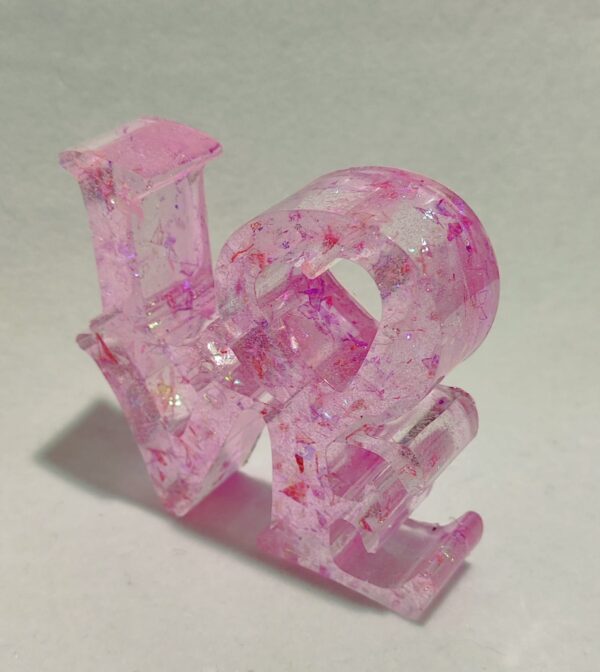 Figura Decorativa de Resina "LOVE" - Imagen 3